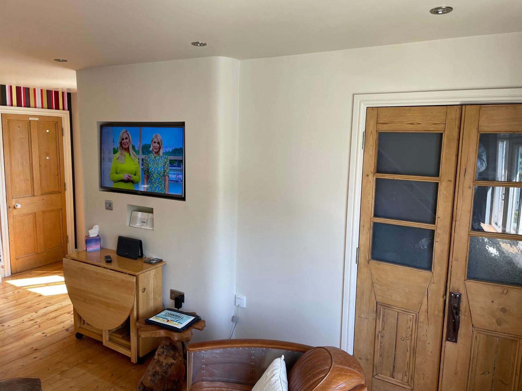 Studio 7 Apartment Сейнт Остел Екстериор снимка